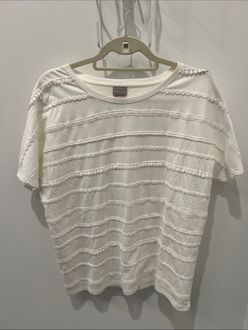 Chico's Cream Short-Sleeve Textured Stripe Knit Top